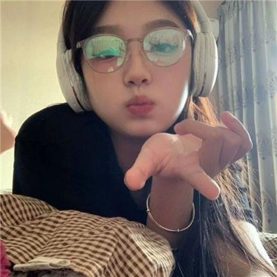 透光的树 封面